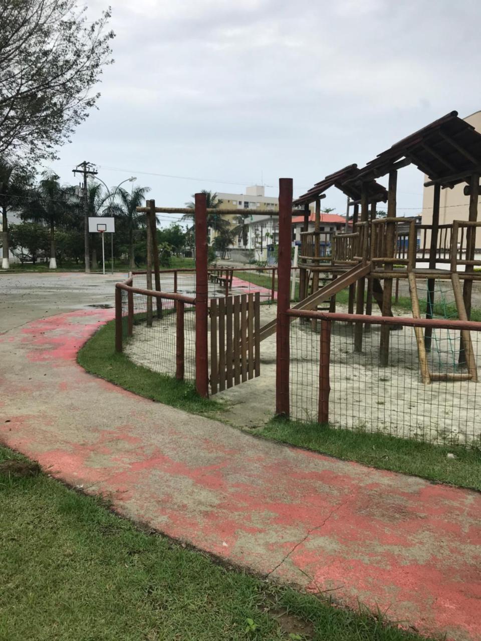 Apartamento Ubatuba Praia Grande 外观 照片